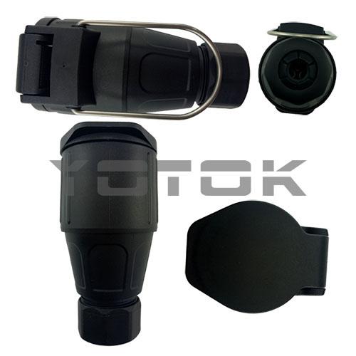 YT01C:13PIN/WIRING SOCKET ISO11446