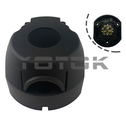 YT01B:13P/12V SOCKET ISO11446