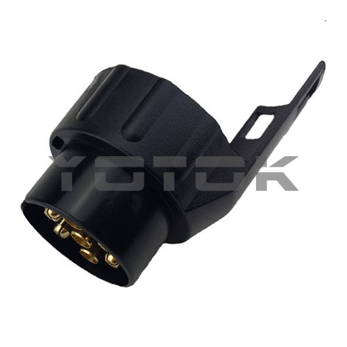 YT05A-M:7P/13P ADAPTER ISO1724 ISO11446