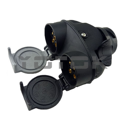 YT05D:13P TO 12N/12S SOCKETS ISO1724/373